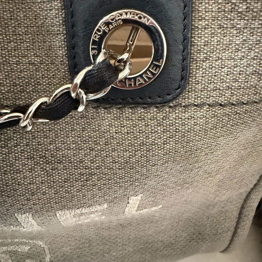 CHANEL Deauville Tote - Picture 7 of 16